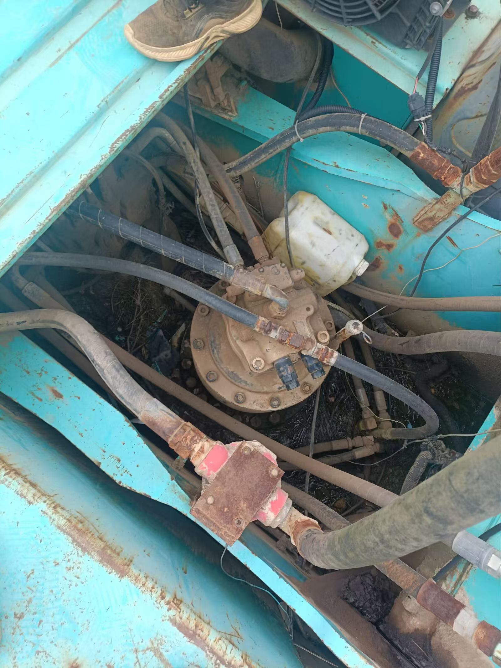 Buy Kobelco SK350-8 Used Excavator / 4