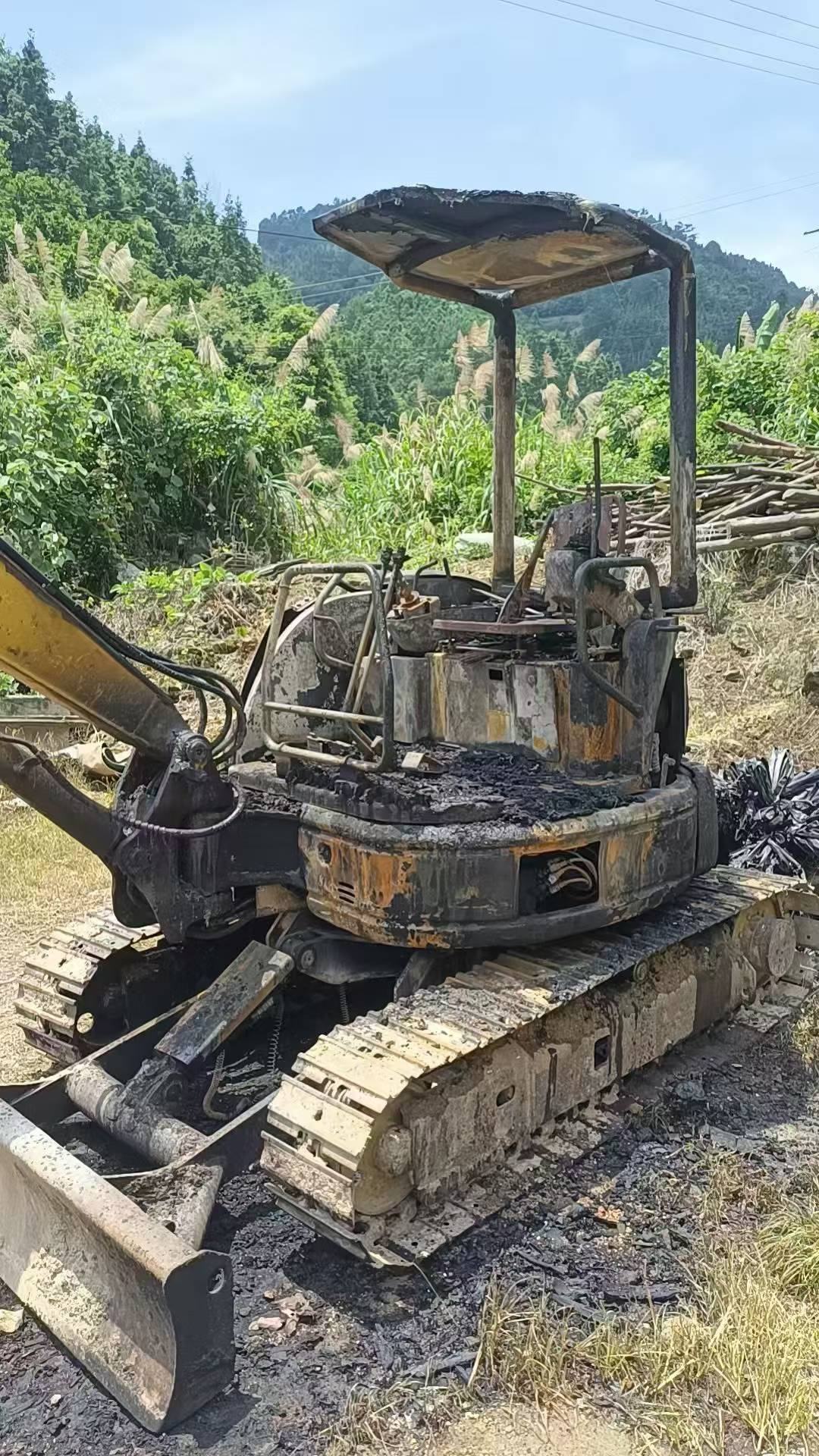 Buy Komatsu PC30-1 Used Excavator / 3 Buy Komatsu PC30-1 Used Excavator / 3