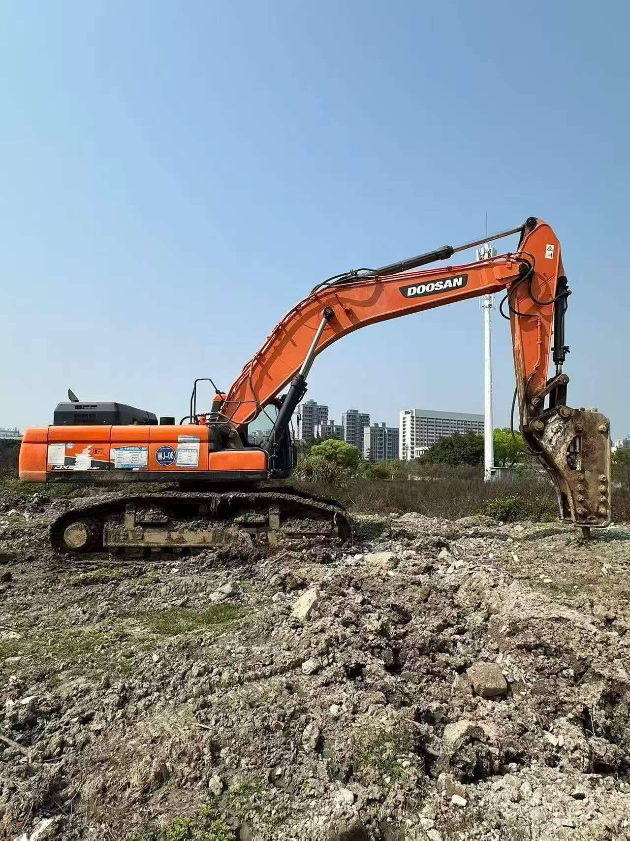 Buy Doosan DX500-SS Used Excavator / 9 Buy Doosan DX500-SS Used Excavator / 9