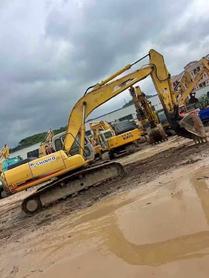 Buy Sumitomo SH200A3 Used Excavator / 4 Buy Sumitomo SH200A3 Used Excavator / 4