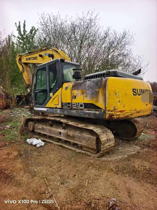 Buy Sumitomo SH210-5 Used Excavator / 1