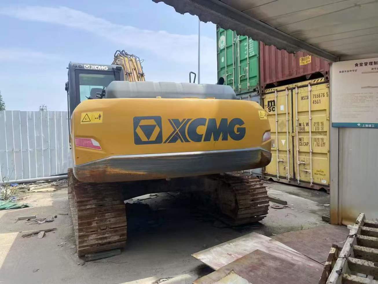 Buy XCMG XE215 Used Excavator / 3