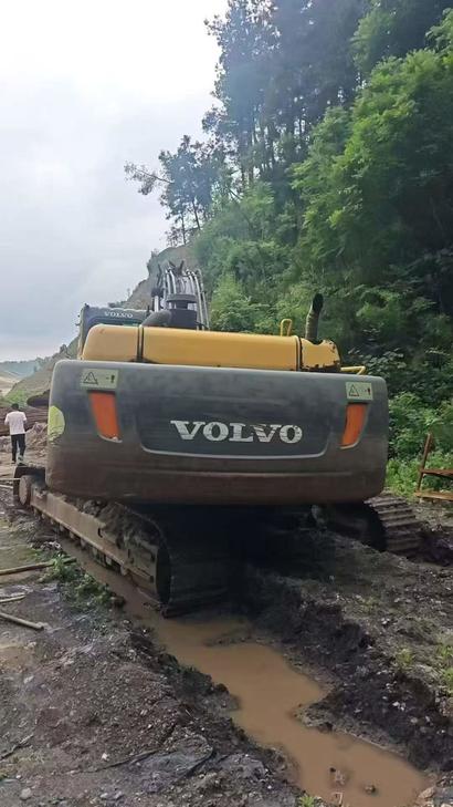 Buy Volvo EC360BL Used Excavator / 1