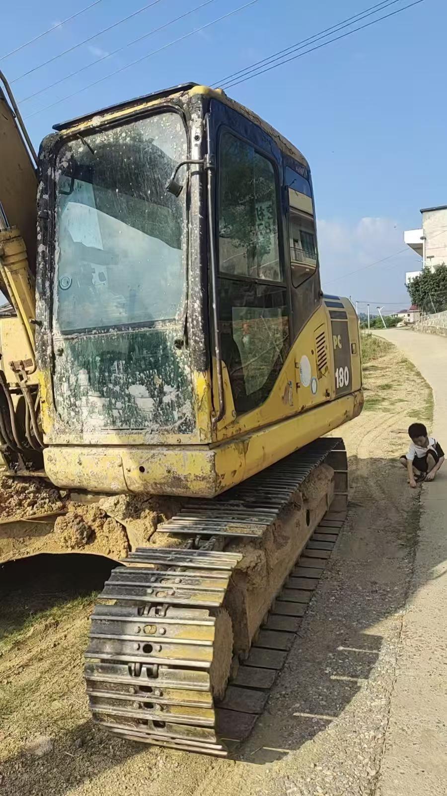 Buy Komatsu PC130-7 Used Excavator / 2