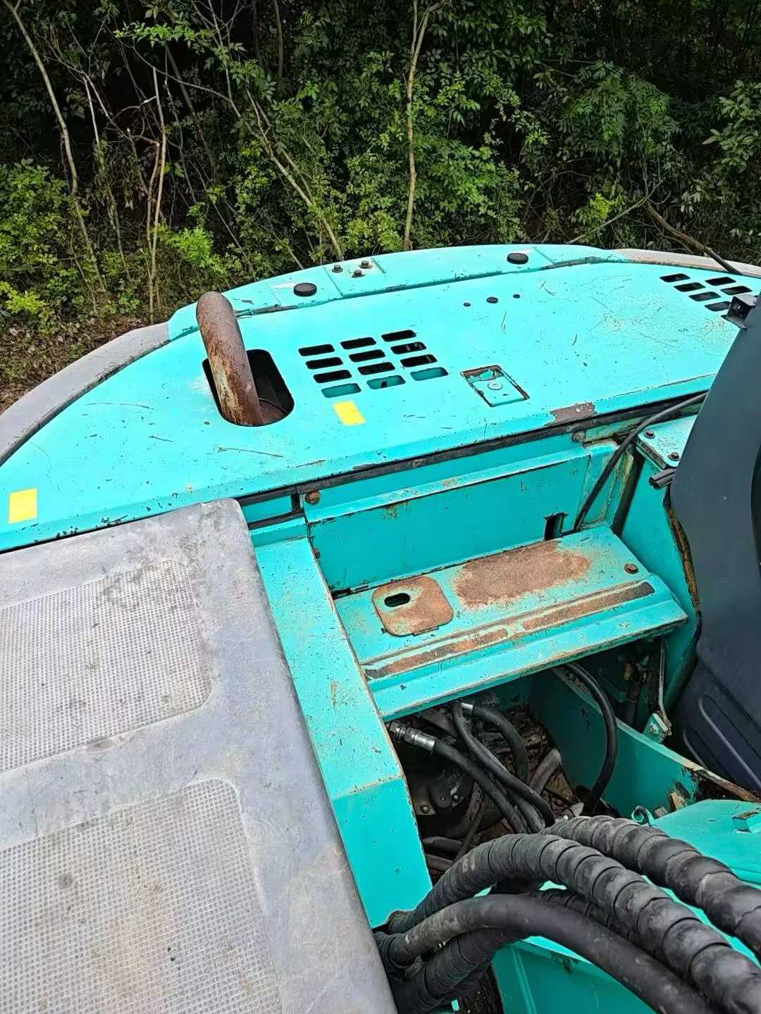 Buy Kobelco SK135 Used Excavator / 5 Buy Kobelco SK135 Used Excavator / 5