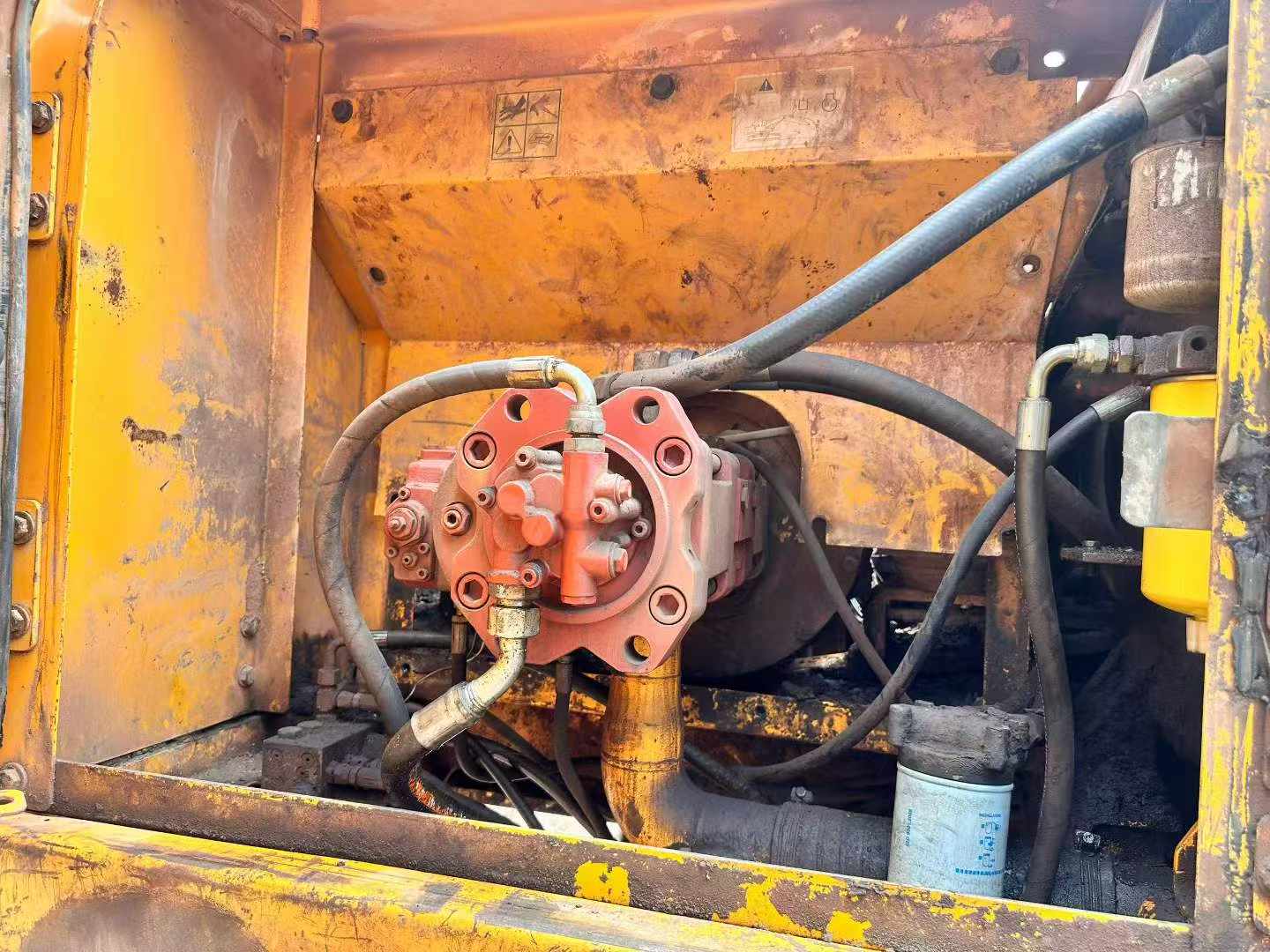 Buy Hyundai R215-7 Used Excavator / 6