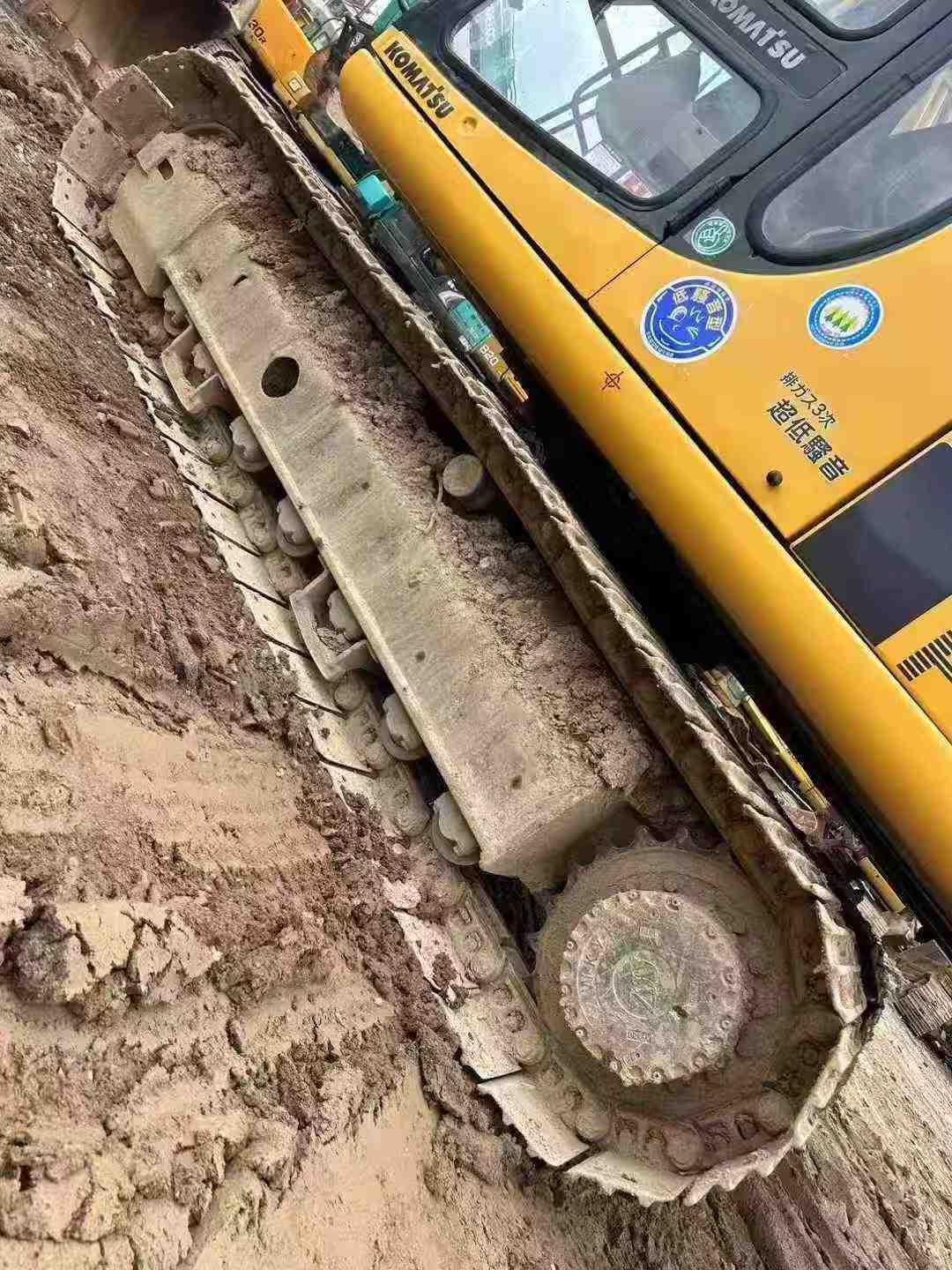 Buy Komatsu PC120-6E Used Excavator / 9 Buy Komatsu PC120-6E Used Excavator / 9