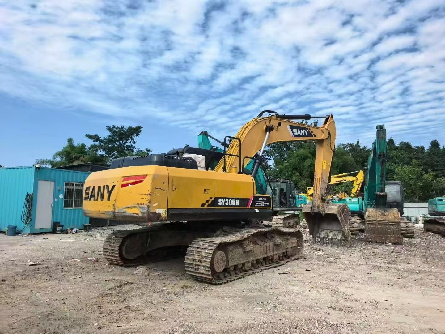 Buy Sany SY245H Used Excavator / 3