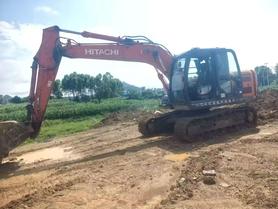 Buy Hitachi EX130 Used Excavator / 3 Buy Hitachi EX130 Used Excavator / 3