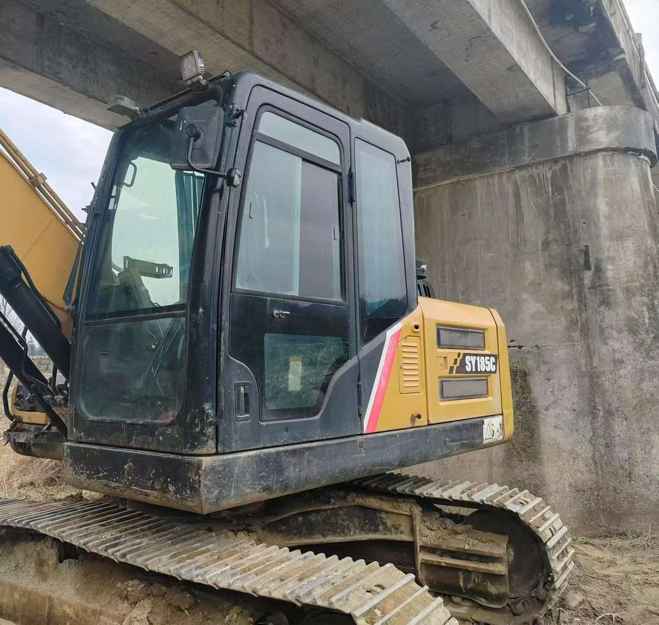 Buy Sany SY135 Used Excavator / 4