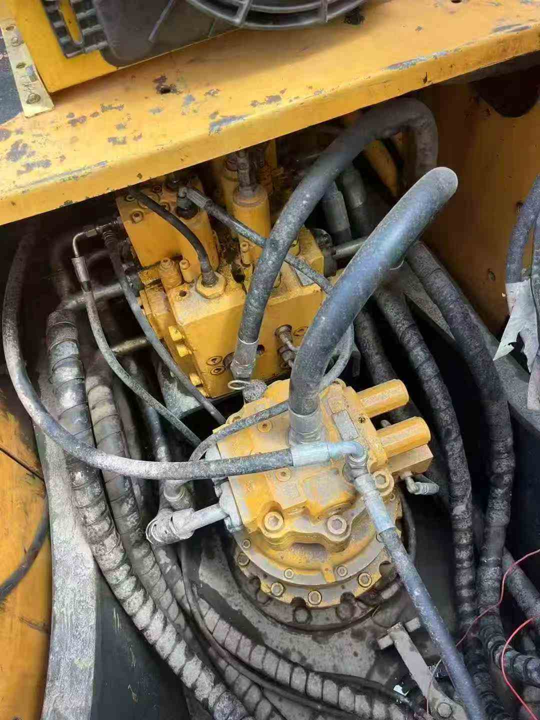 Buy Hyundai R215-7 Used Excavator / 5