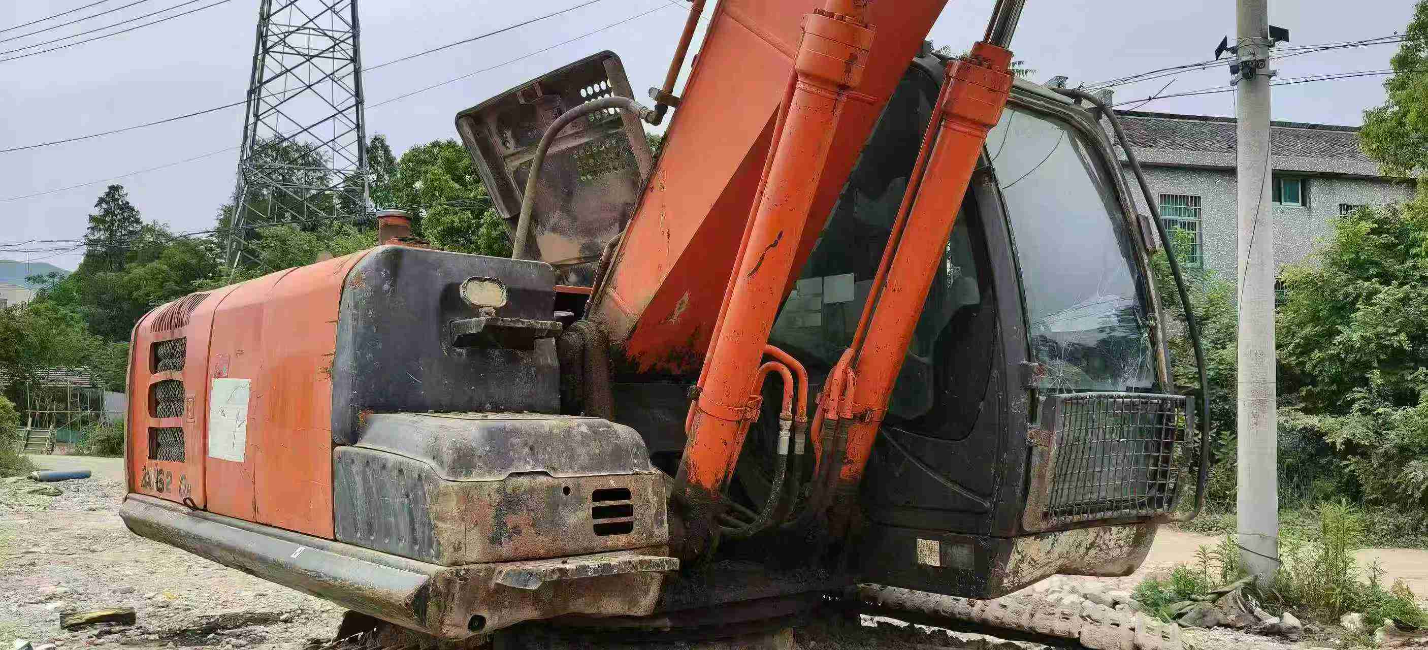 Buy Hitachi EX210-5 Used Excavator / 2