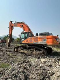 Buy Doosan DX500-SS Used Excavator / 2 Buy Doosan DX500-SS Used Excavator / 2