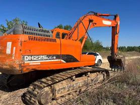 Buy Doosan S225 Used Excavator / 3 Buy Doosan S225 Used Excavator / 3