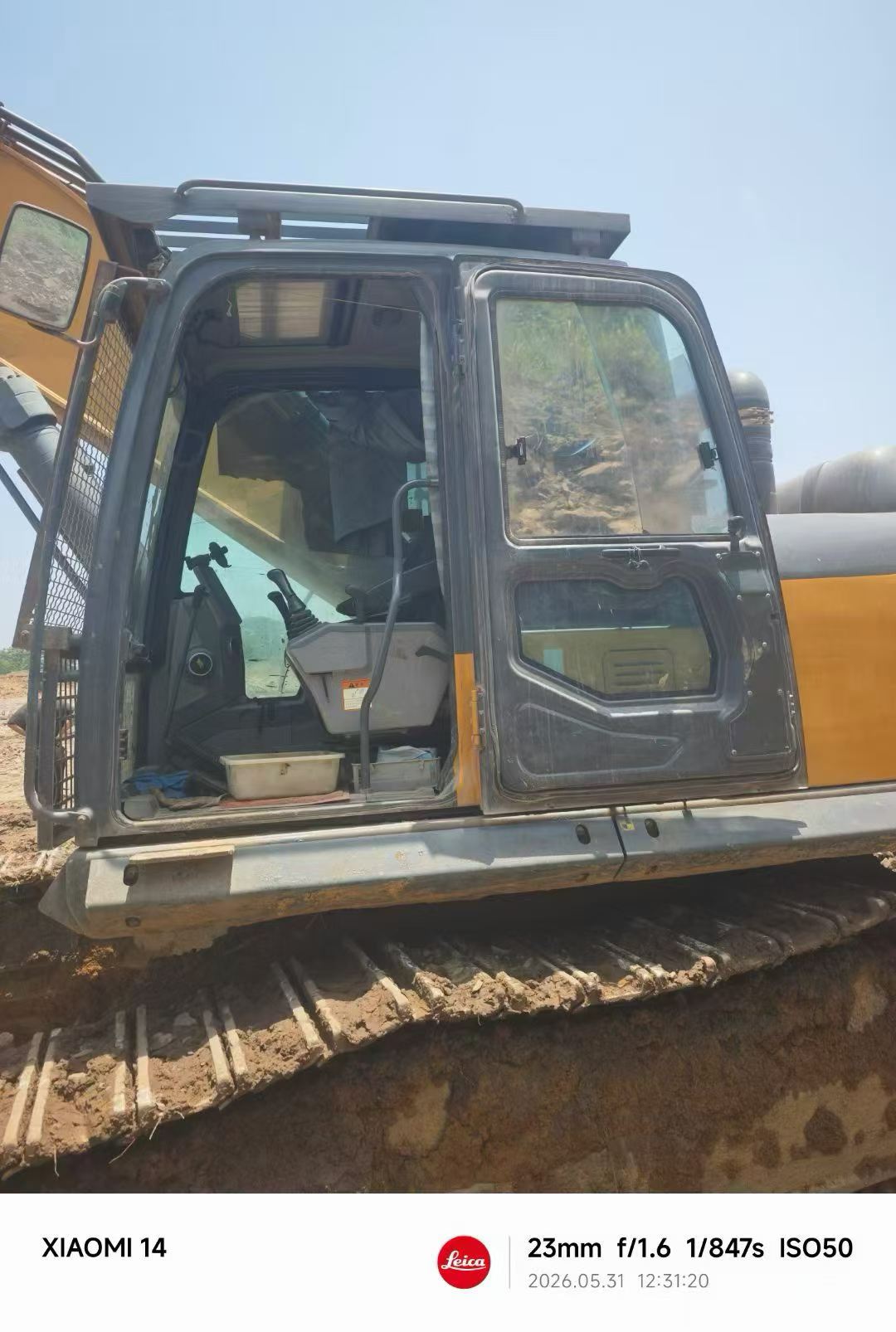 Buy XCMG XE400T Used Excavator / 3 Buy XCMG XE400T Used Excavator / 3