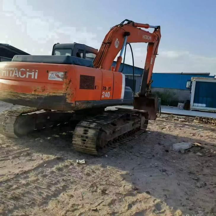 Buy Hitachi EX210LC Used Excavator / 1