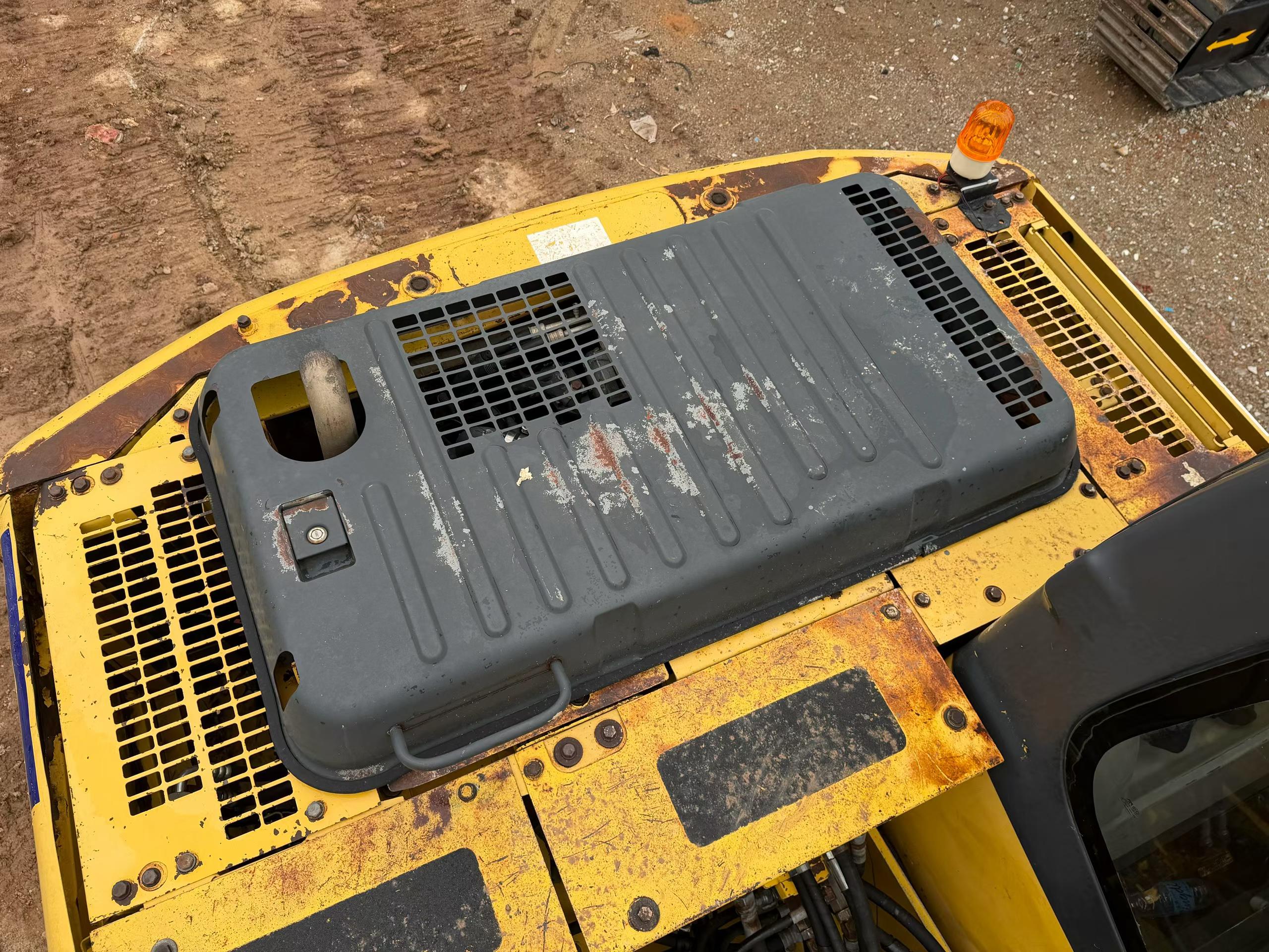 Buy Komatsu PC130-7 Used Excavator / 7 Buy Komatsu PC130-7 Used Excavator / 7