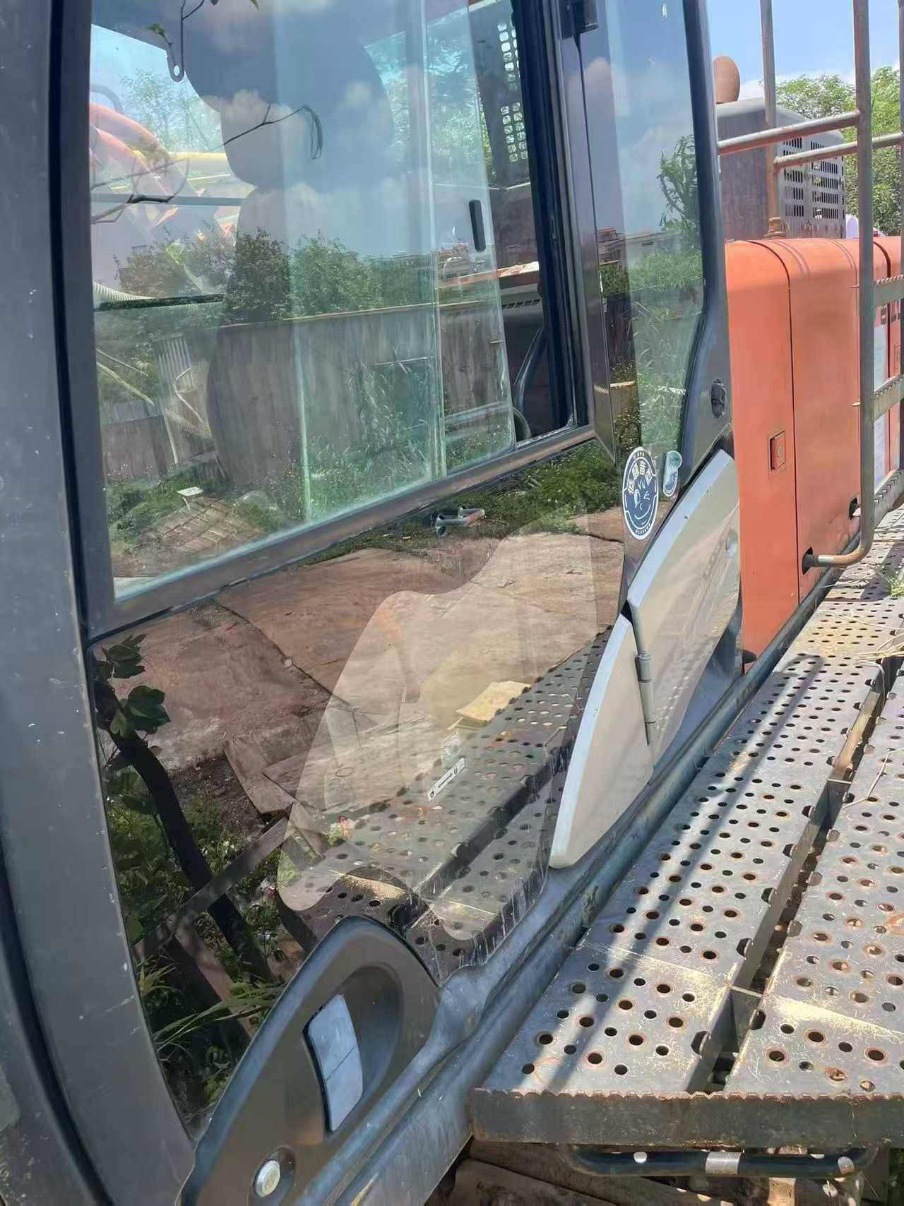 Buy Hitachi ZX470LC-5B Used Excavator / 8