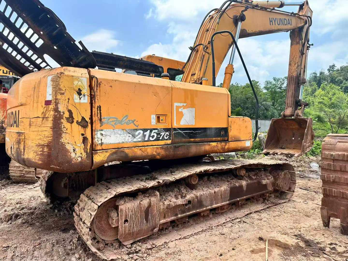 Buy Hyundai R215-7 Used Excavator / 3