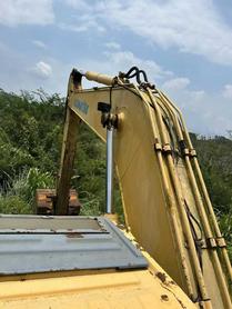 Buy Komatsu PC200-7 Used Excavator / 9 Buy Komatsu PC200-7 Used Excavator / 9