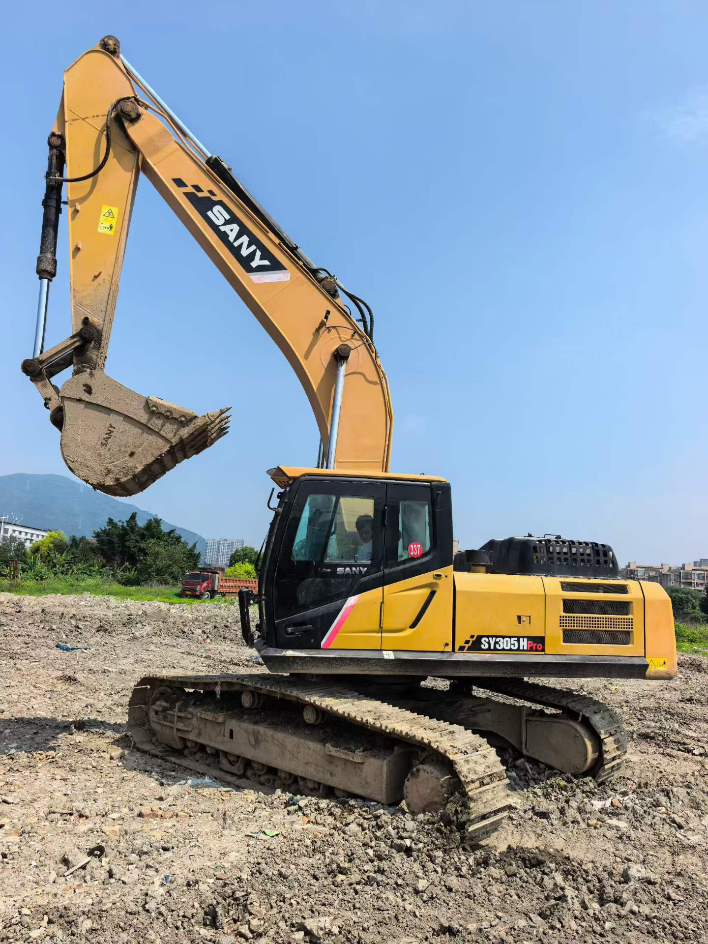 Buy Sany SY305C Used Excavator / 2 Buy Sany SY305C Used Excavator / 2
