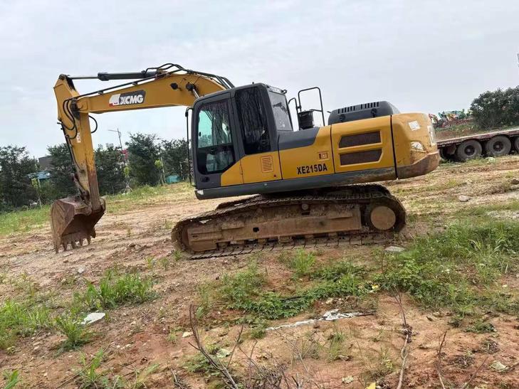 Buy XCMG XE200DA Used Excavator / 1