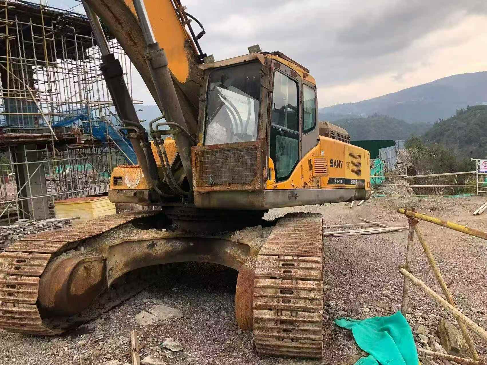Buy Sany SY465C Used Excavator / 3 Buy Sany SY465C Used Excavator / 3
