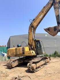 Buy Komatsu PC200-6 Used Excavator / 4 Buy Komatsu PC200-6 Used Excavator / 4