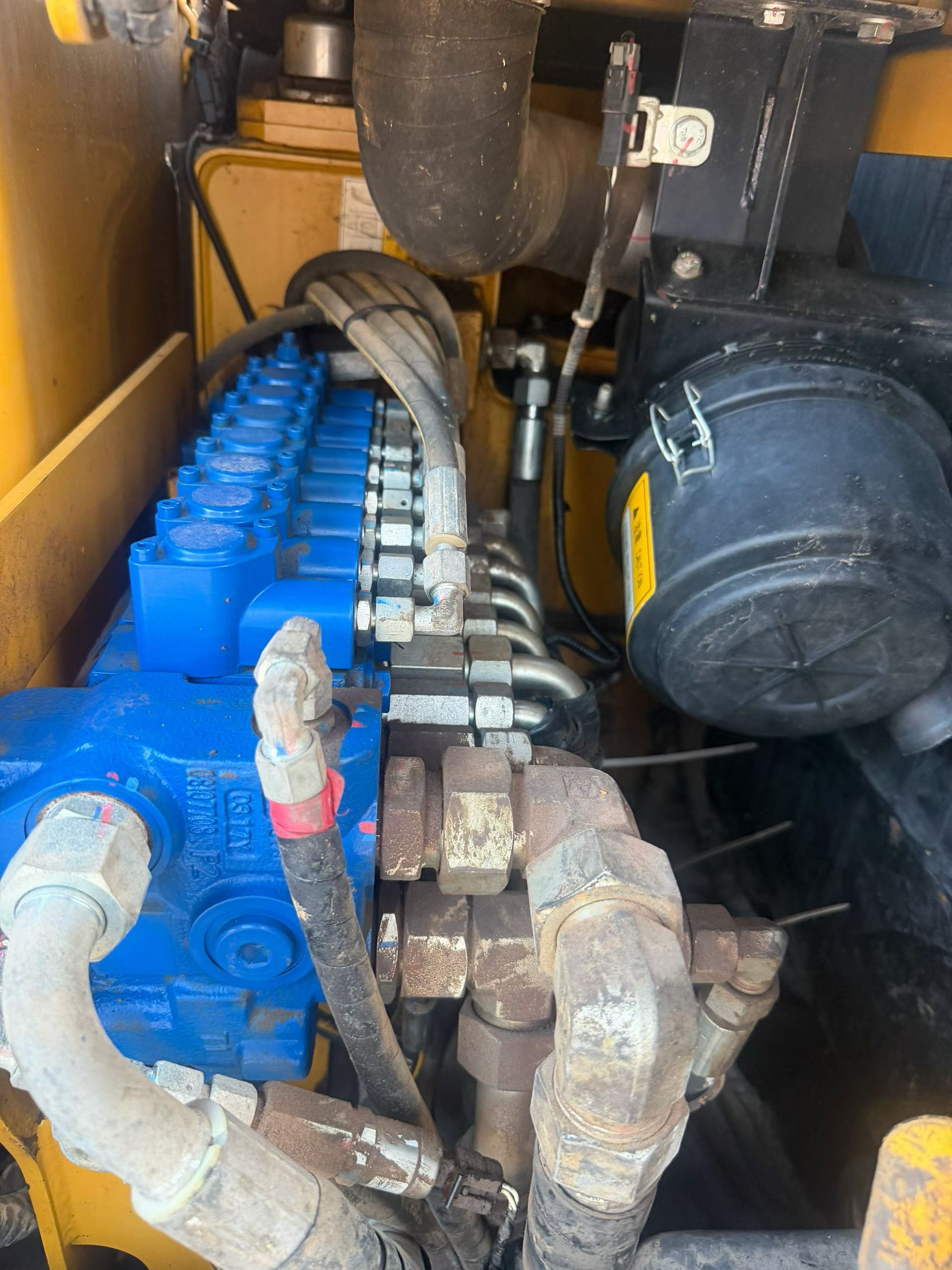 Buy Sany SY60 Used Excavator / 8 Buy Sany SY60 Used Excavator / 8
