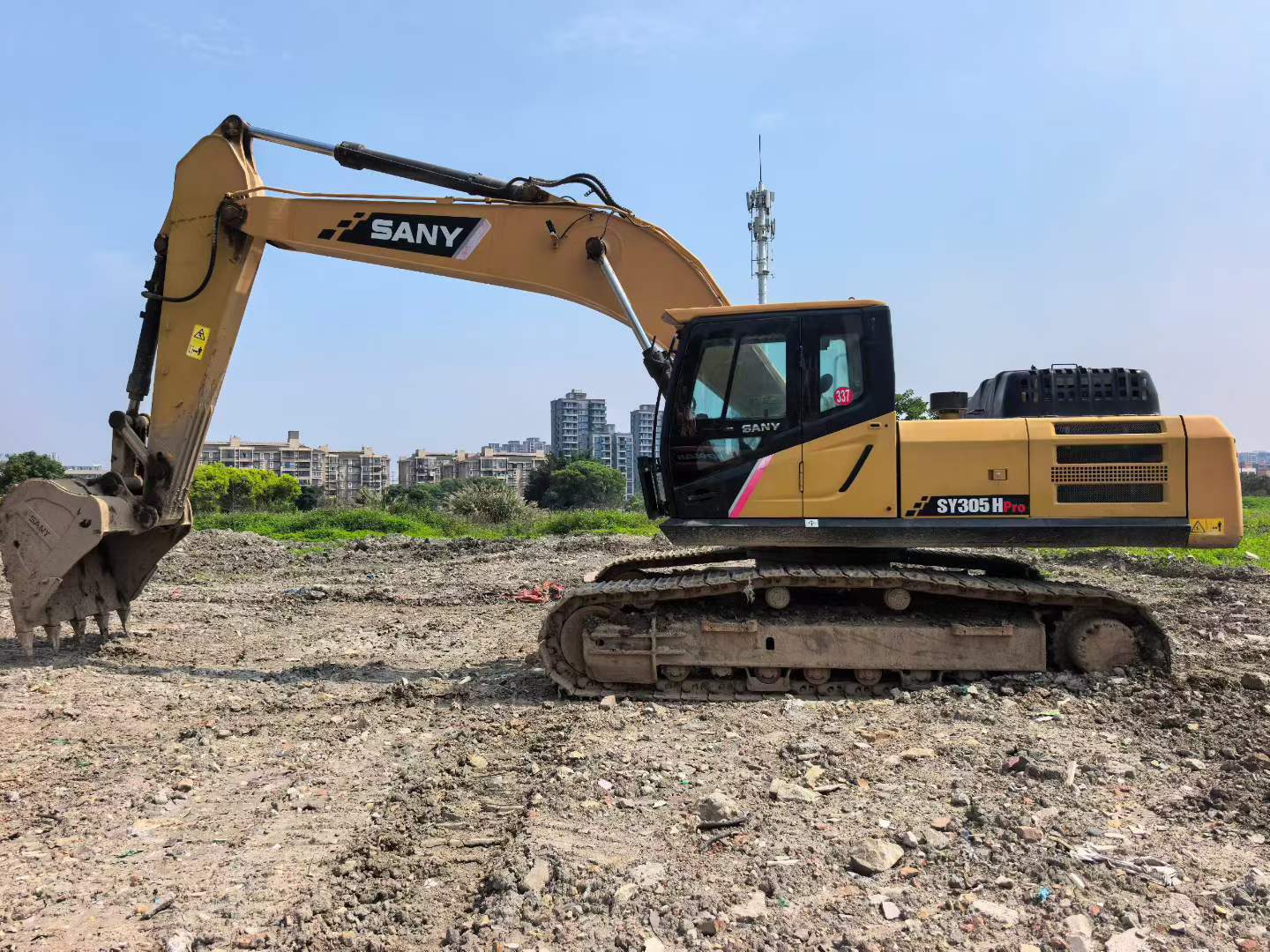 Buy Sany SY305C Used Excavator / 9 Buy Sany SY305C Used Excavator / 9