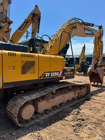 Buy Sany SY205C Used Excavator / 3 Buy Sany SY205C Used Excavator / 3