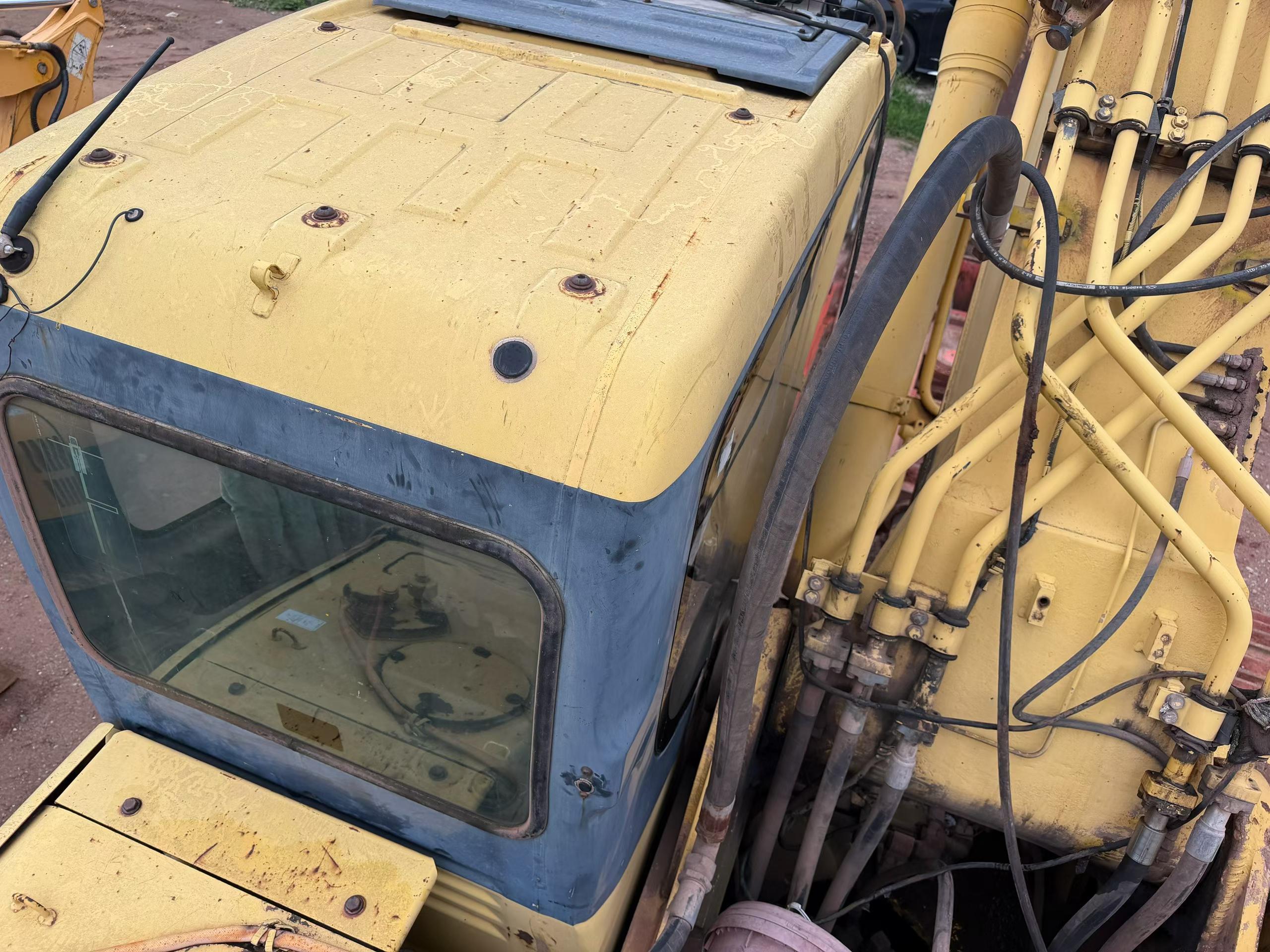Buy Komatsu PC400LC-7 Used Excavator / 9 Buy Komatsu PC400LC-7 Used Excavator / 9