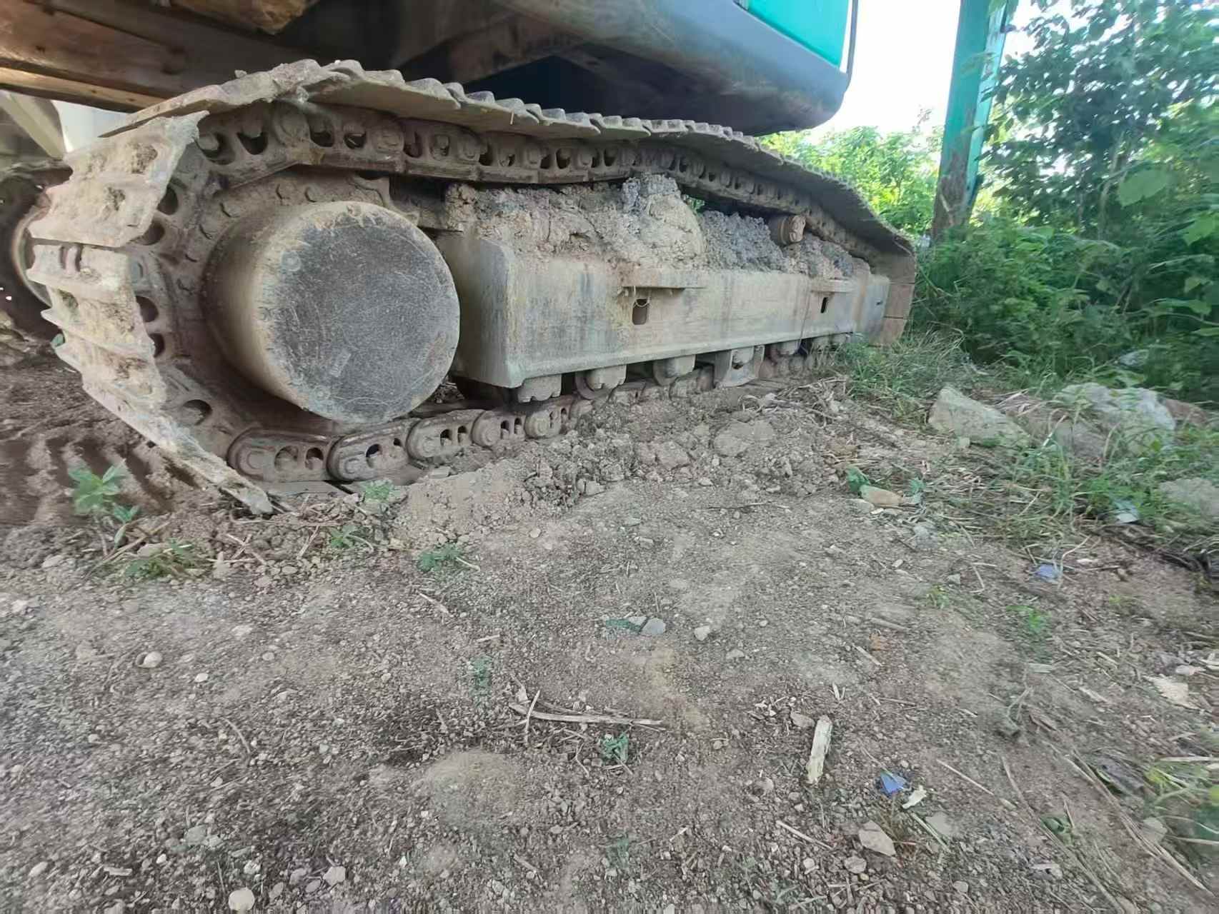 Buy Kobelco SK200 Used Excavator / 7 Buy Kobelco SK200 Used Excavator / 7