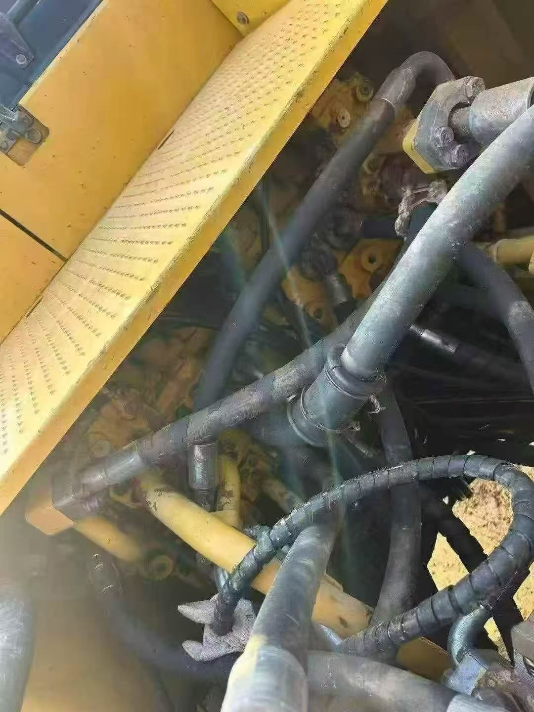 Buy Caterpillar 349E Used Excavator / 4 Buy Caterpillar 349E Used Excavator / 4
