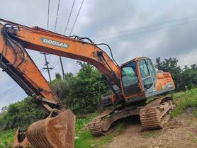 Buy Doosan S225 Used Excavator / 2 Buy Doosan S225 Used Excavator / 2