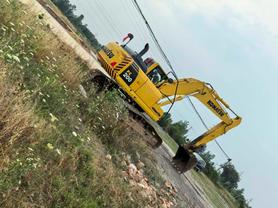 Buy Komatsu PC200-8M0 Used Excavator / 3 Buy Komatsu PC200-8M0 Used Excavator / 3