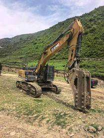 Buy XCMG XE490DK Used Excavator / 3 Buy XCMG XE490DK Used Excavator / 3