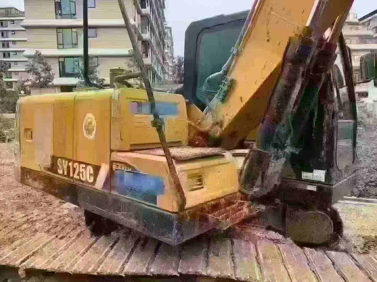 Buy Sany SY125C Used Excavator / 3 Buy Sany SY125C Used Excavator / 3