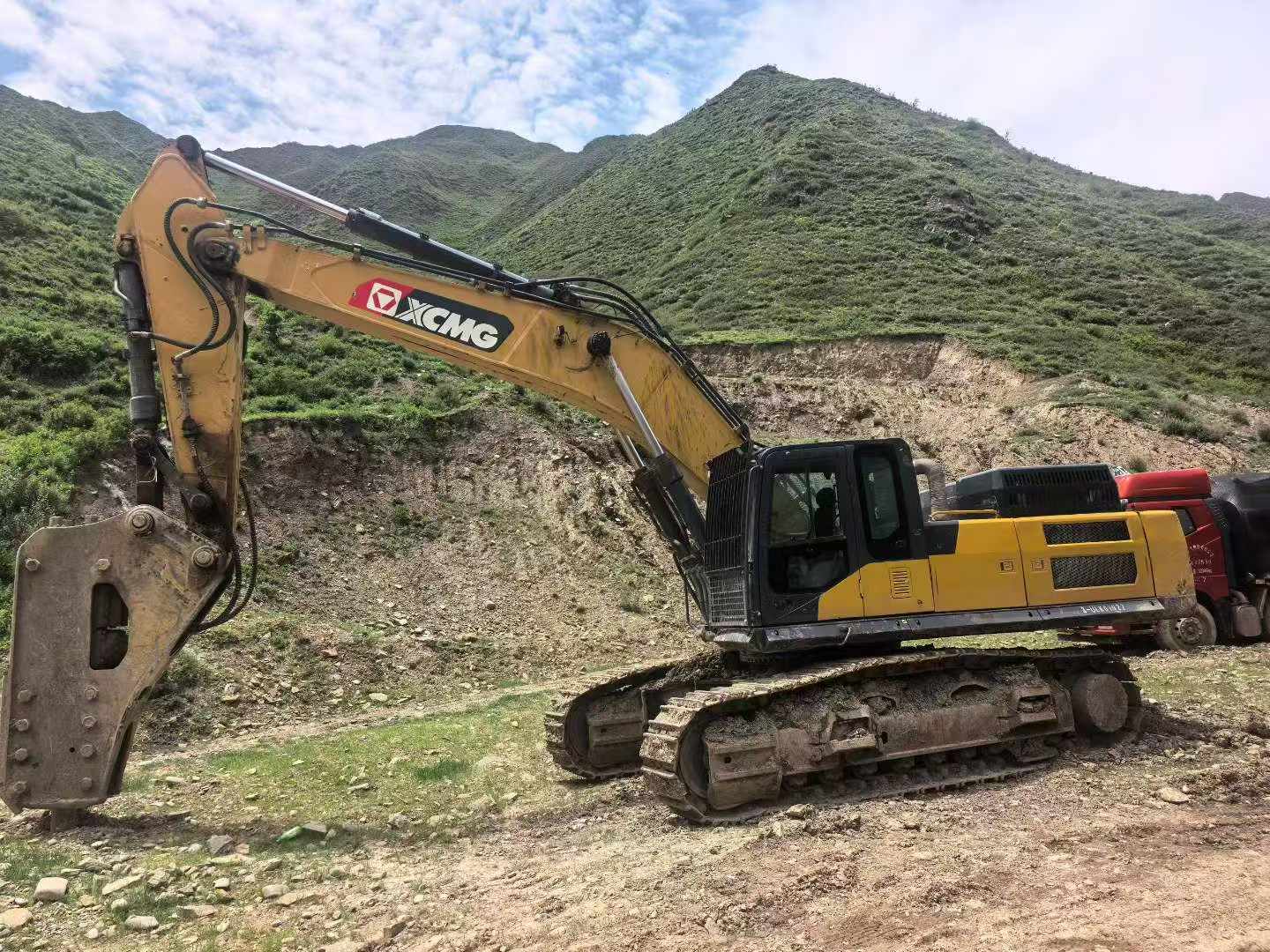 Buy XCMG XE490DK Used Excavator / 8 Buy XCMG XE490DK Used Excavator / 8