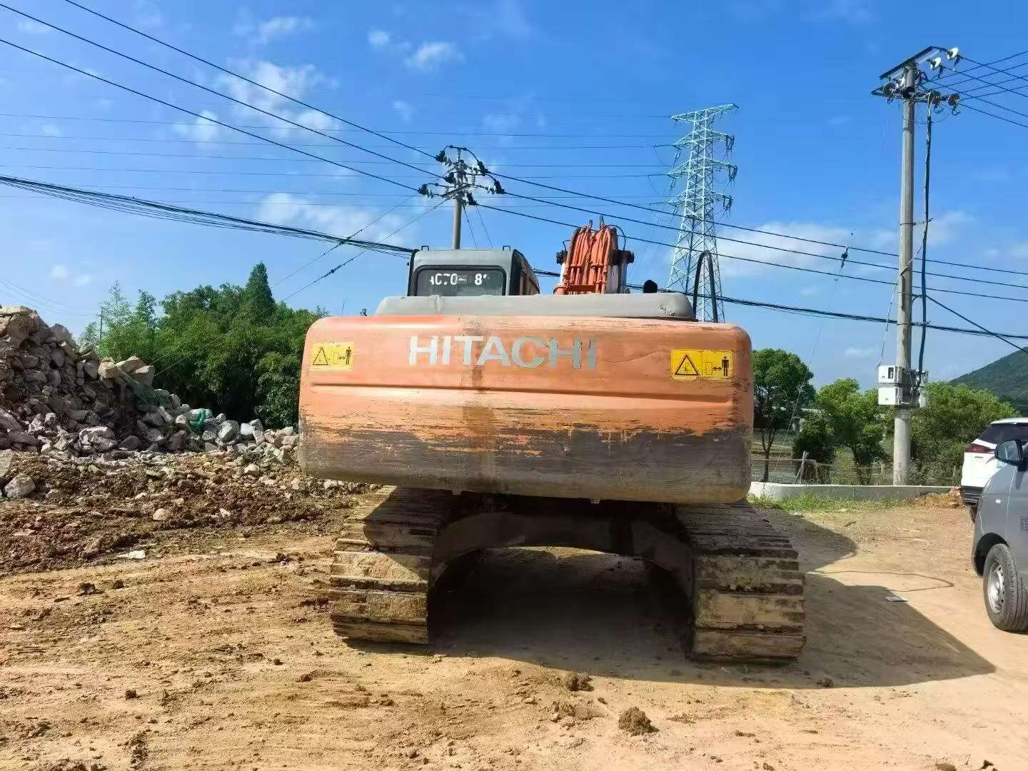Buy Hitachi ZX200-6 Used Excavator / 2 Buy Hitachi ZX200-6 Used Excavator / 2