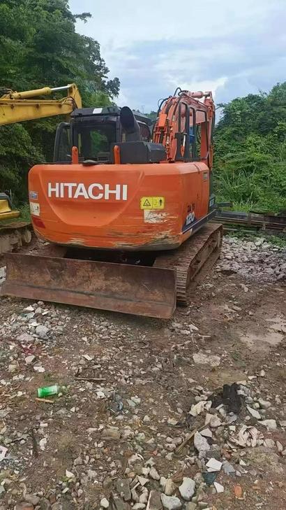 Buy Hitachi ZX120 Used Excavator / 1