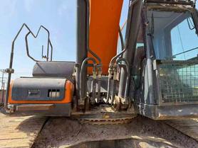 Buy Doosan DX380LC-5 Used Excavator / 4 Buy Doosan DX380LC-5 Used Excavator / 4
