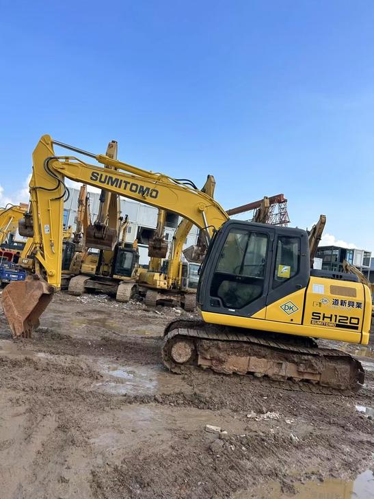 Buy Sumitomo SH120 Used Excavator / 1