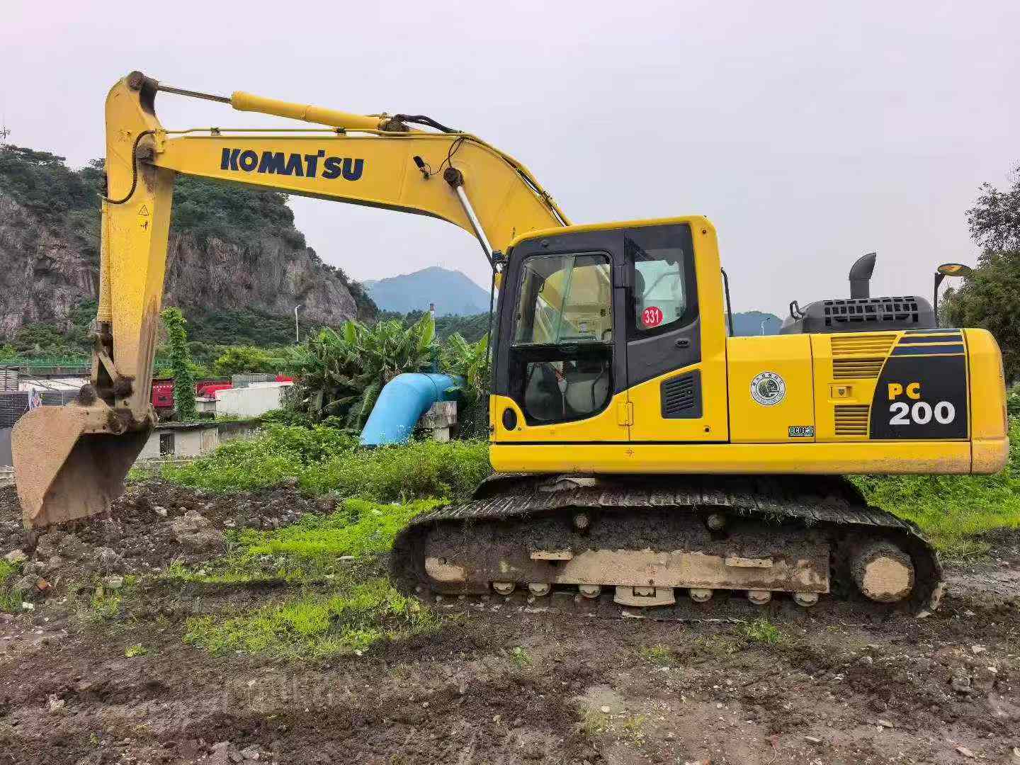 Buy Komatsu PC200-8 Used Excavator / 2 Buy Komatsu PC200-8 Used Excavator / 2