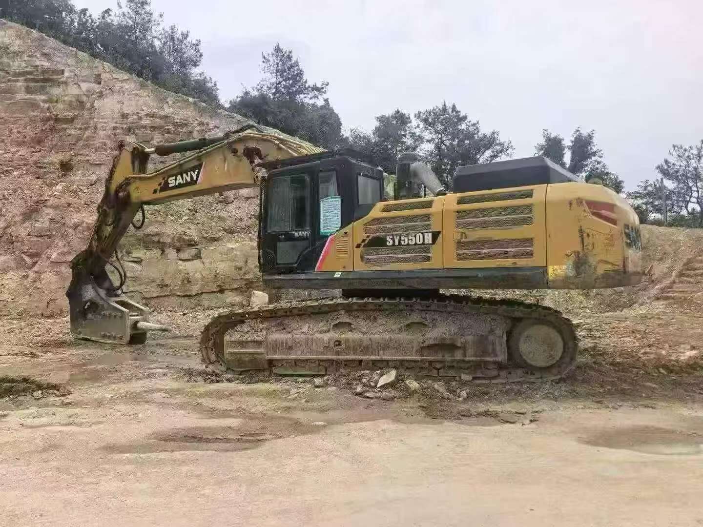 Buy Sany SY550H Used Excavator / 4 Buy Sany SY550H Used Excavator / 4