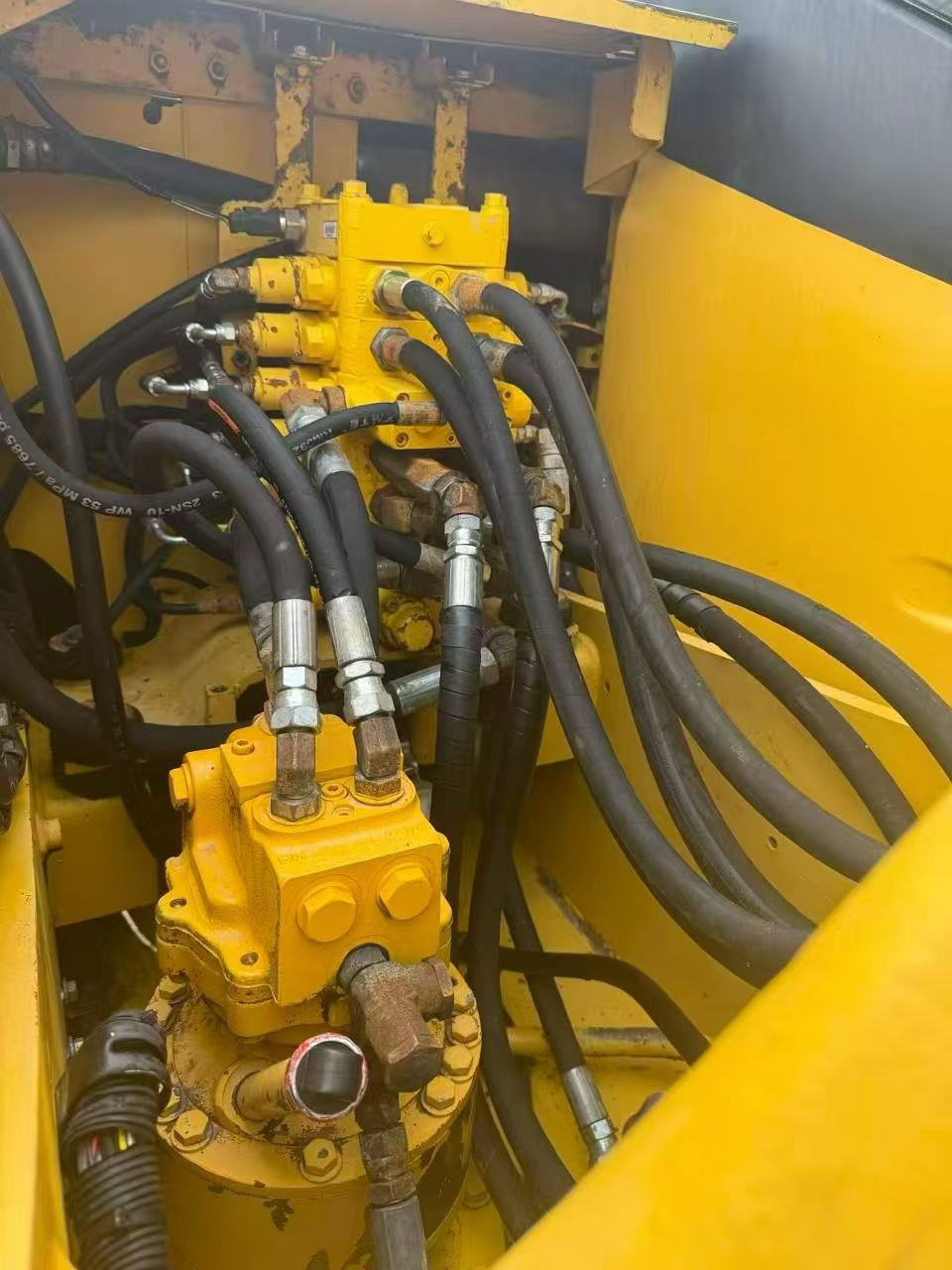 Buy Komatsu PC130-7 Used Excavator / 4 Buy Komatsu PC130-7 Used Excavator / 4