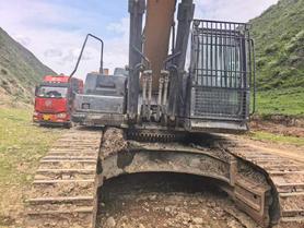 Buy XCMG XE490DK Used Excavator / 4 Buy XCMG XE490DK Used Excavator / 4