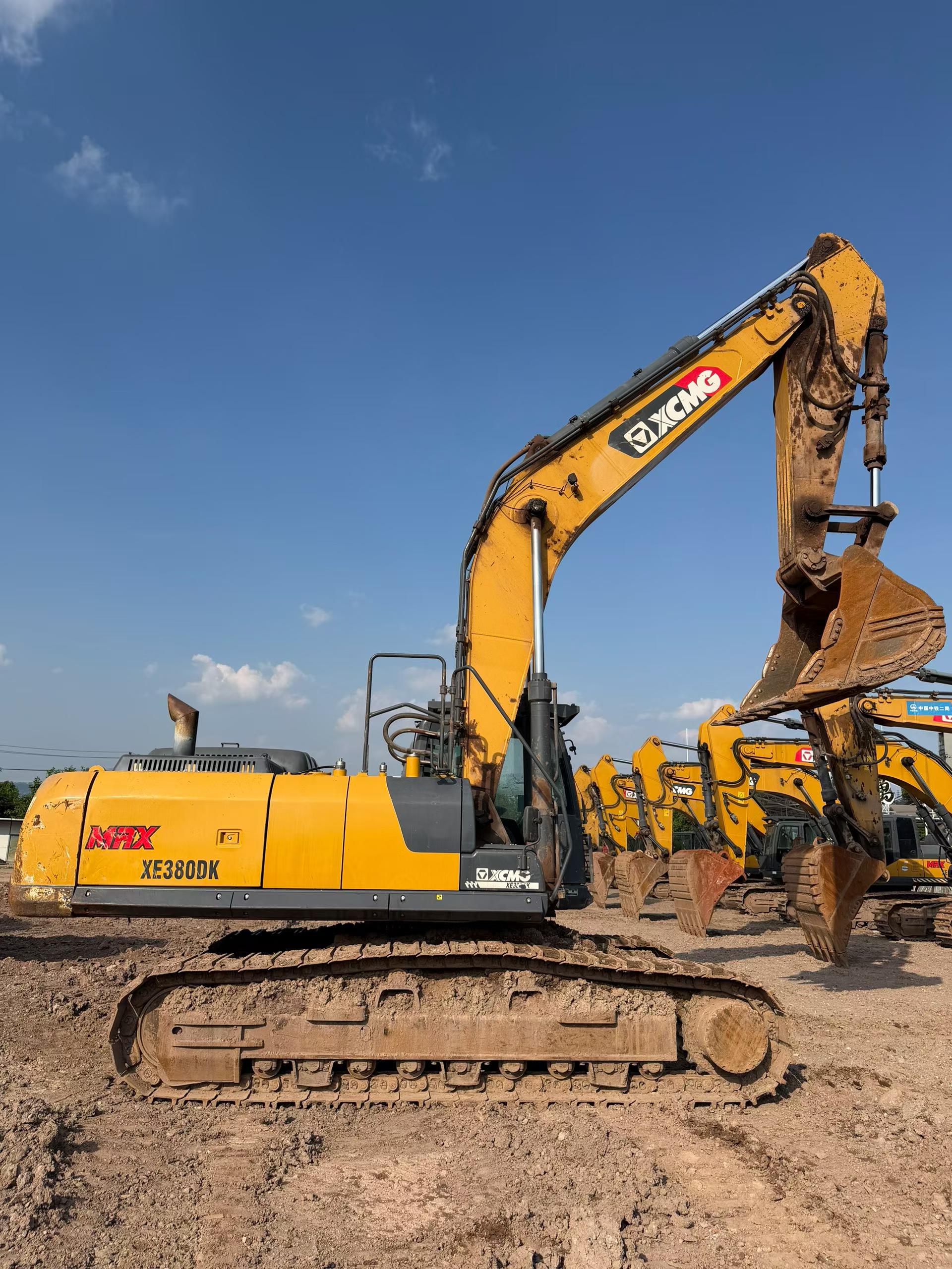 Buy XCMG XE380DK Used Excavator / 3 Buy XCMG XE380DK Used Excavator / 3