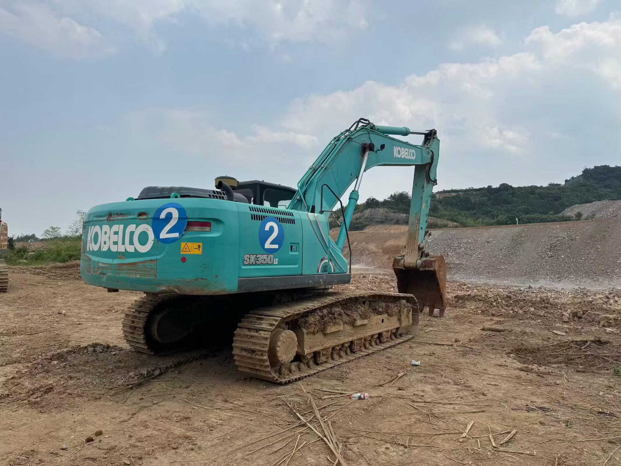 Buy Kobelco SK350-8 Used Excavator / 2