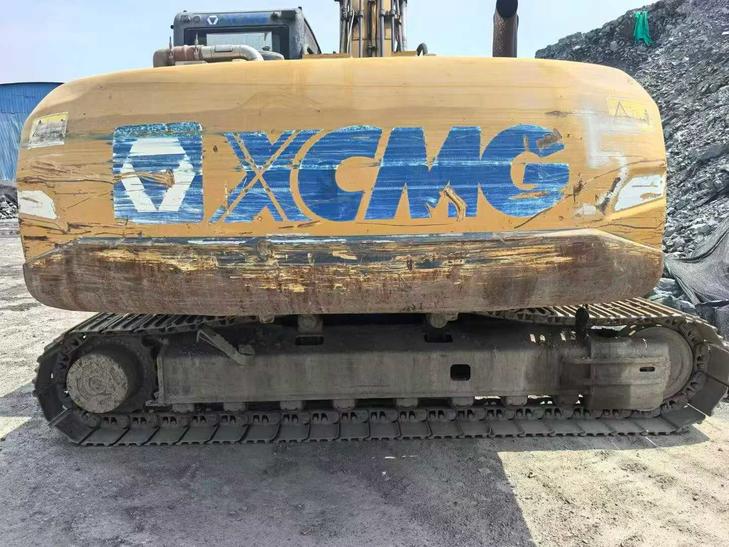 Buy XCMG XE215 Used Excavator / 1